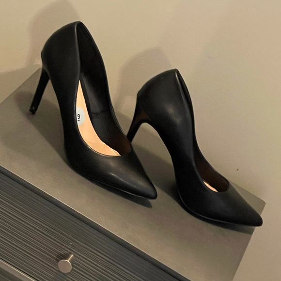 Black Madden Girl Pumps - Picture 7 of 7